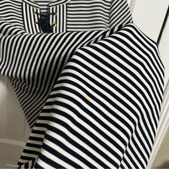 Cabi Captain Shift Dress Nautical Navy Blue White Stripe Medium B - Picture 3 of 7